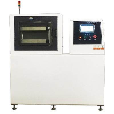 Machine à vulcaniser les plaques de caoutchouc électronique