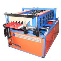 Machine de formage à rouleaux de panneaux muraux à transmission de chaîne pour l'acier galvanisé