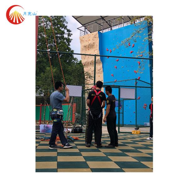 Стена скалолазания детей тренировки стены Больдэра спортзала взбираясь взрослая для парка спорт