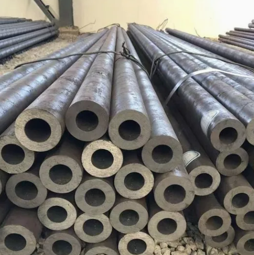 API 5L X52 Seamless Carbon Steel Line Pipe With Beveled Ends And 12 Meter Length For High Strength Gas Transmission