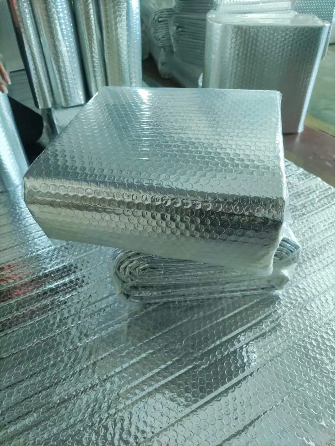 Bubble Foil Insulation Heat Aluminum Foil Reflective Barrier Shed Solution Material