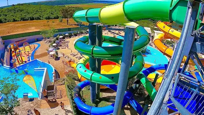 Fiberglass 304 Steel Looping Water Slides Thrill Slide Water Park Equipment
