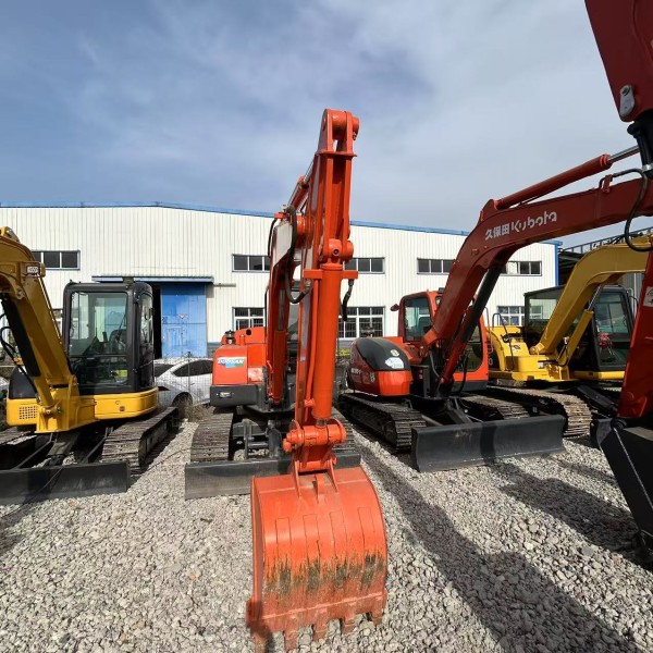 90% New Korea Doosan DH55 Mini Excavator 5.5 Ton Crawler Digger Strong Digging Force Used DH55-V Excavator with Video Inspection