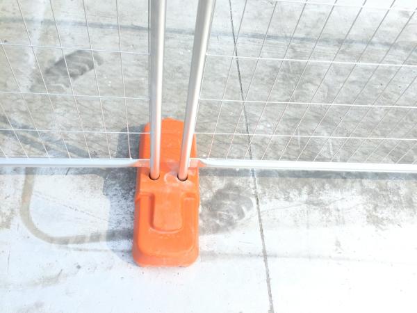 Mobile Temporary Aluminum Fence / Mesh Pool Safety Fence Q195 / Q235 Materials