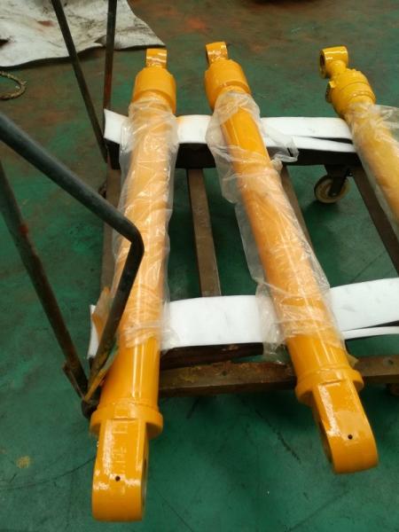 31Q4-60114  R140LC-9S   bucket  cylinder  hydraulic cylinder hyundai parts Hyundai relacements spare parts supply