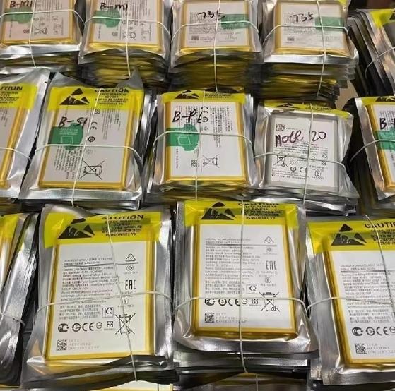 100% Brand New 0 Cycle Lithium Ion Battery For Samsung Galaxy S24 S23 S22 S20 S10 Note 20 A50 A51A60