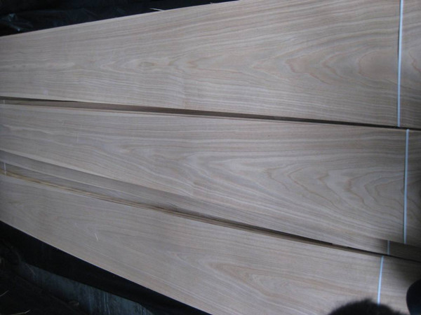 Natural American Whtie Oak Crown Cut Wooden Sliced Veneer With AAA Grade