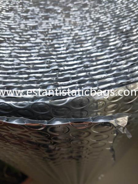 Dust Free Silver Bubble Wrap Insulation , 96-97% Reflective Foil Bubble Insulation