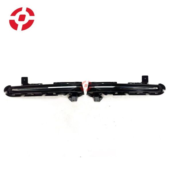 Front fog light grille Front trim bumper cover for Volv o Front bumper bracket 31347042  31347043