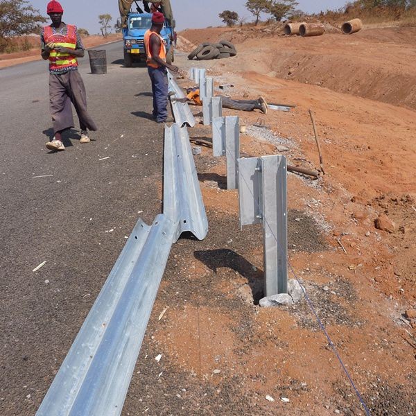 Дорожная железная дорога, железобетонный барьер, U-канал, ограждение с сертификатом ISO9001 2008