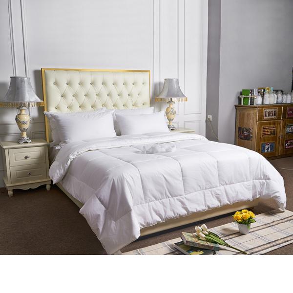 Luxury White Hotel Style Quilt Custom Size Hotel Plain Quilt Sets 100% Cotton