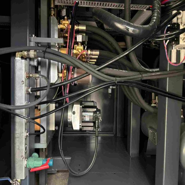 Automatic PET Stretch Blow Molding Machine with UV Sterilization for 6L Bottles up to 185mm Diameter