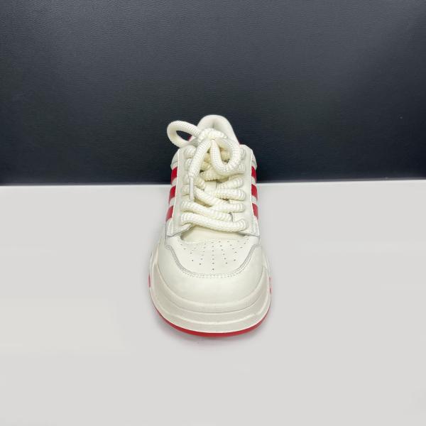 Breathable Classic Rubber Canvas Shoes Women Sneakers With Assorted Colors