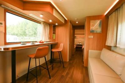 Customizable / Compliant Hospitality Food Catering Trailers For All Occasions