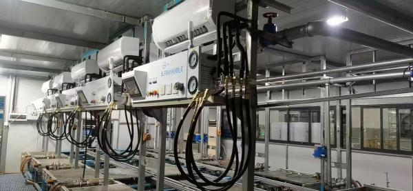 Ligne de montage de la pompe à chaleur à source d'air pour tuyaux en acier galvanisé 40-300kw 380V