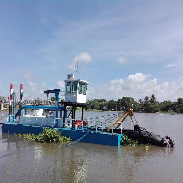 Portable 450m³/h Diesel Engine Cutter Suction Dredger for River and Lake Dredging