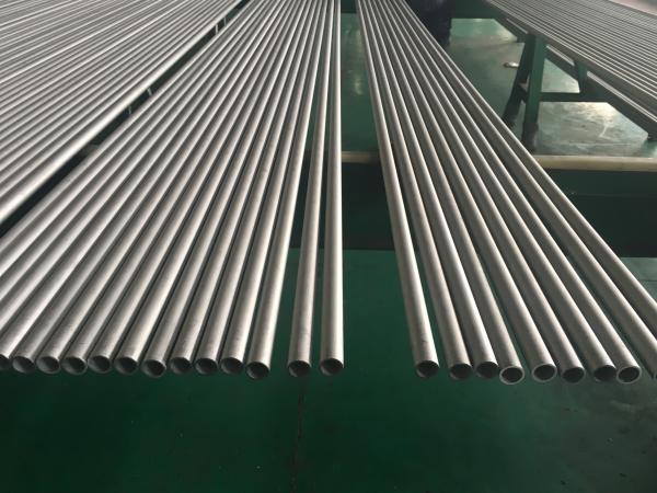 ASTM A789/A790 tubulação de aço inoxidável frente e verso S32750 42,16 x 3,56 x 6000MM acabados a quente