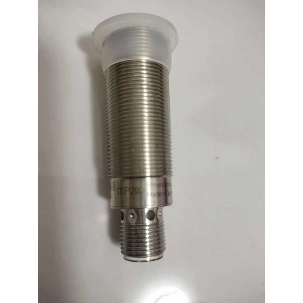 OGP200 IFM Retro-Reflective Photoelectric Sensor M18 316L Stainless Steel IP67