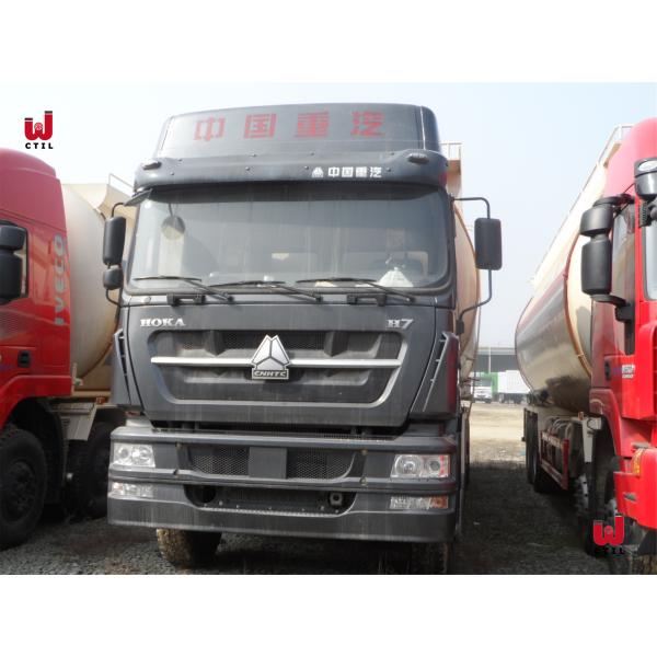 Топливозаправщик цемента тележки 9.726l Bulker цемента HOWO 8X4 сухой Bulker