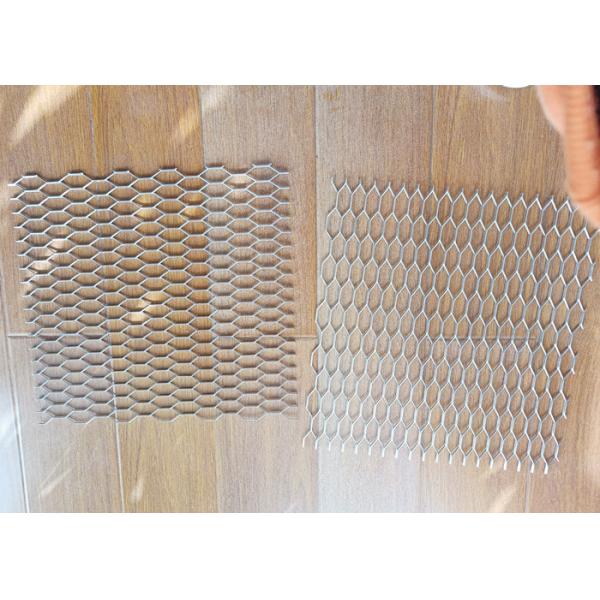 25mm Diamond Mesh Metal Sheet Aluminum Wire épais prenant le fer au filet étiré