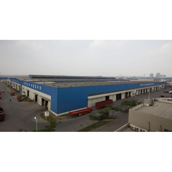 Автомобильный трактор с двумя крючками переоборудованный прицеп для транспортировки древесины в Африке и России