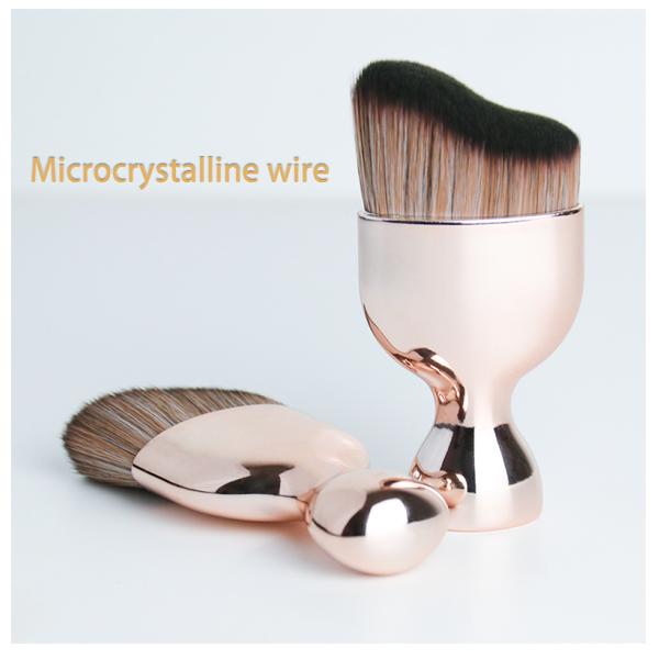 Щетка Kabuki роскошного розового золота косметическая