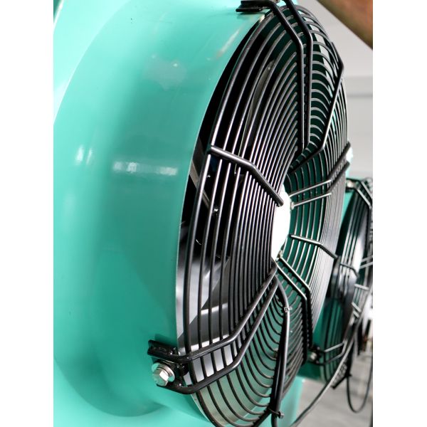 Semi Hermetic Condensing Unit designed for thermal management and long term reliability in commercial refrigeration installations