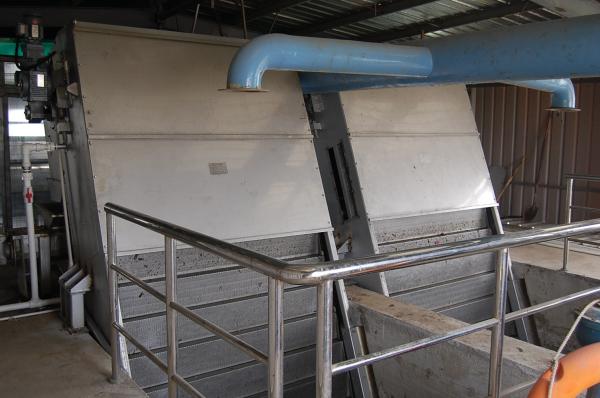 Seleção do tratamento de águas residuais, tela de barra das águas residuais da escada para a indústria da carne