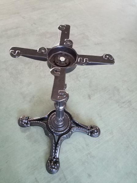 Cast Iron Modern Style Restaurant Table Bases Furniture Metal Pedestal Tables