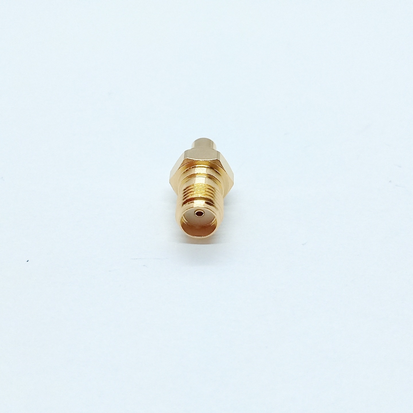 RF Adapter DC-6GHz Gold Plated Brass MMCX Female To SMA Female Adapter MMCX/SMA-KK