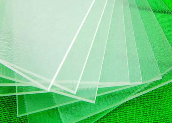 Eco Friendly Solar Panel Glass / Solar Cell Glass Flat Shape CE Certificate