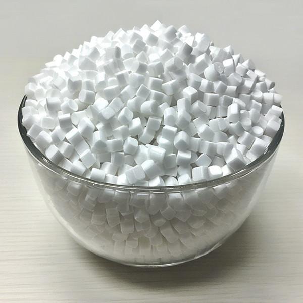 White Color EVA Masterbatch Plastic Granules Customized For Titanium Dioxide Concentration