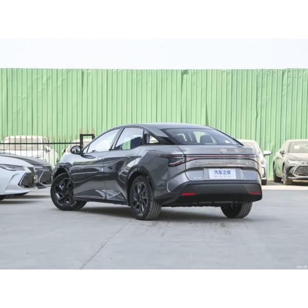Седан Toyota Bz3 2023 616 км Дальний пробег PRO Электрическое транспортное средство Левое рулевое колесо