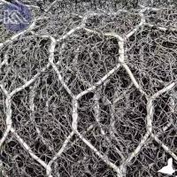 Combinaison de géotextile Gabion Rock Fall Netting Galvanisé Grille hexagonale de treillis métallique pour contrôler l'érosion
