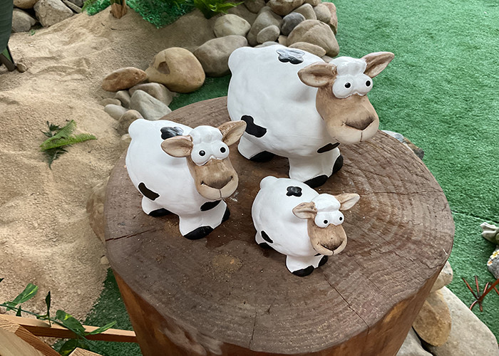 Handmade керамический сад овец гончарни орнаментирует в различных размерах