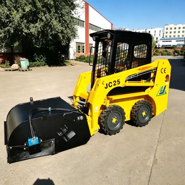 Narrow Space Versatile Skid-Steer Loader Jc25 with 360° Rotating Body Mini best Loader