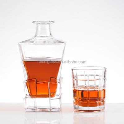 Bebidas industriais garrafa de vidro de uísque transparente de 500 ml com design personalizado