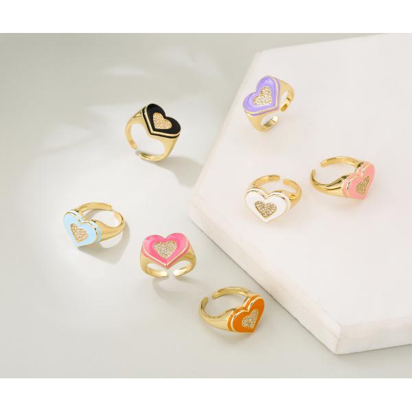 Micro Pave 18K Diamond Ring Gold Plated Heart Drop Oil Chunky Gold Heart Ring