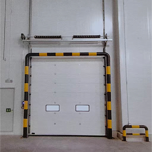 Sectional Overhead Door Factory Maximizes Usable Space Used In Commercial Storage Facilities