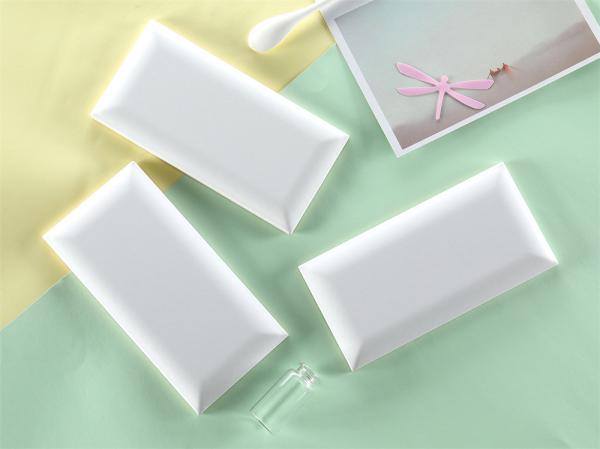 White Glossy Ceramic Wall Tiles 75x152mm for Kitchen Bathroom