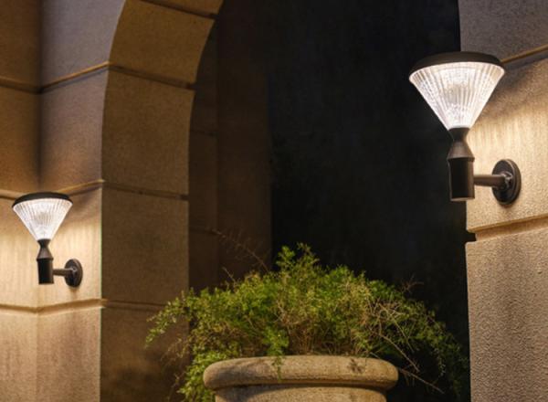 Diamond Cover Solar Wall Lights Outdoor Waterproof Solar Modern Style Simple Garden Villa LED Wall Lamp