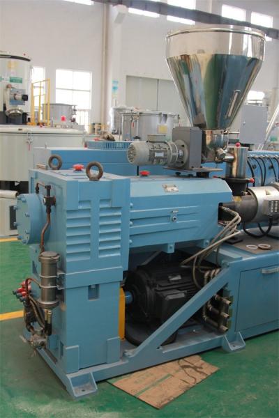 PVC Plastic Extrusion Equipment , Pipe Extrusion Machine For 50 - 200mm Water Pipe