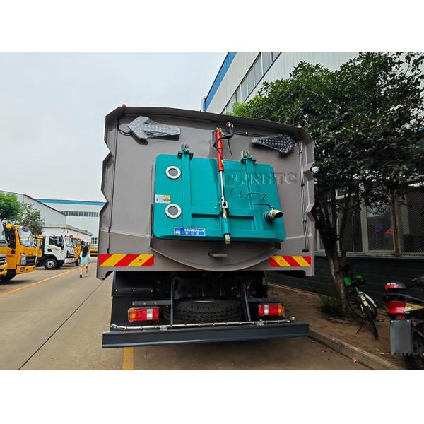 HOWO Chariot balayeur de route 4X2 Chariot de nettoyage de neige