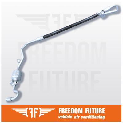 ET71-19972-JA Tubo de descarga AC Ford Transit Courier 1.6T Adaptação para 14-16