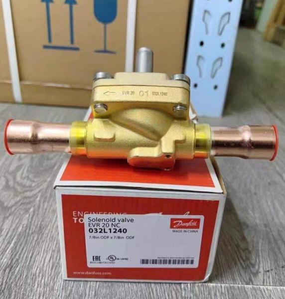 Danfoss EVR 20 válvula de solenoide 1/4 en 655 psig Cuerpo de latón