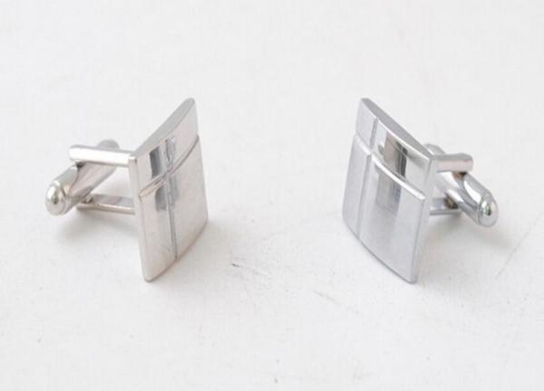 Factory Direct High Grade Fashion Style Custom Pattern Mens Metal Mens Cuff link