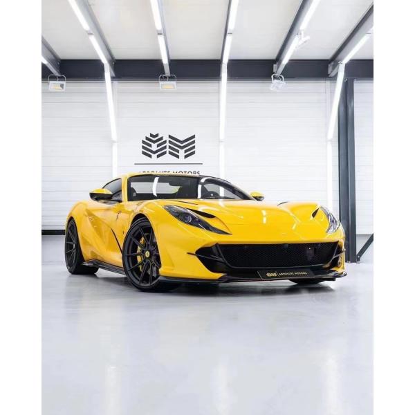 Fibra de carbono seca para el Ferrari 812 Kit de cuerpo de fibra de carbono 812 estilo Nivic mejorado Frente de labio difusor spoiler Hood