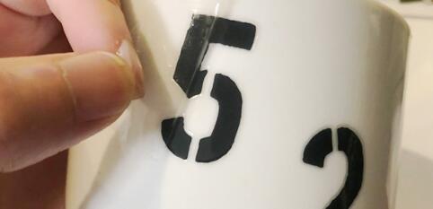 Decorative Self Adhesive Label Stickers UV Waterproof Die Cut Vinyl Stickers