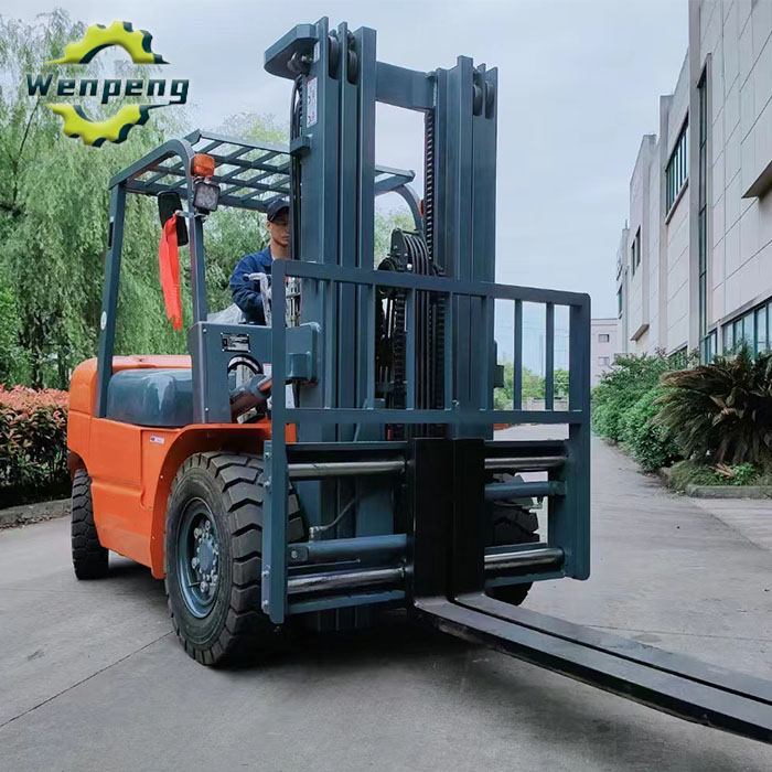 Forklift Fork Positioner