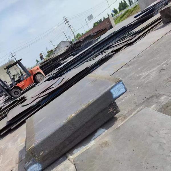 ASTM Standard Forged Stainless Steel Plate / Square Plate Round Plate Thickness 10 - 200mm